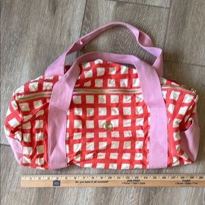 Stylish Pink and duffle gym bag